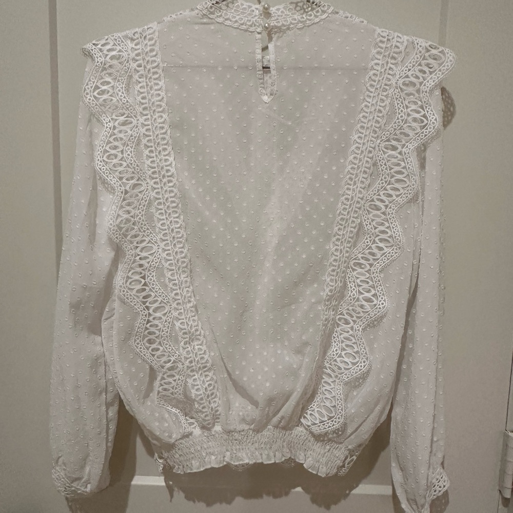 Elegant Mock Neck, White Lace Blouse - Picture 3 of 3